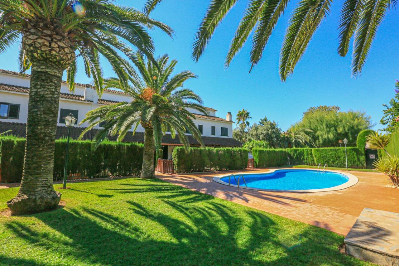 Calderon De La Barca - Only Families Villa กัมบริลส์ ภายนอก รูปภาพ