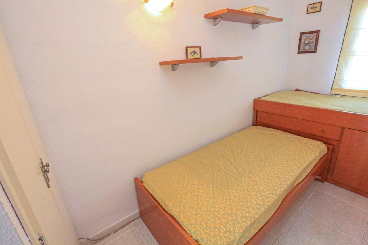 Calderon De La Barca - Only Families Villa กัมบริลส์ ภายนอก รูปภาพ